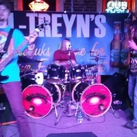 L-Treyns Bar, Keokuk, IA