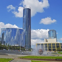 Oktyabrskaya Ploshad, Yekaterinburg