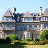 Parvis De Port-breton, Dinard