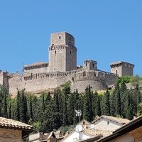 Piazzale Rocca Maggiore, Assisi