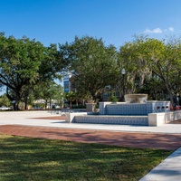 Independence Square, Maitland, FL