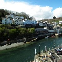 Seafront Court, Looe