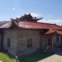 Hotel Mongolia, Gachuurt