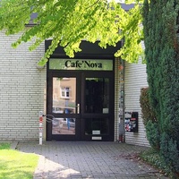 Cafe Nova, Essen