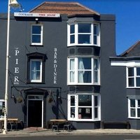 The Pier Hotel Bar, Bognor Regis