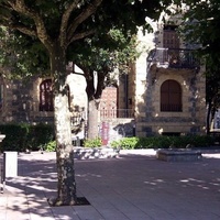 San Juan Ibarra Plaza, Guernica