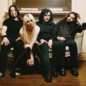 



  Gig of The Pretty Reckless Nov 15, 2022 in Milan

